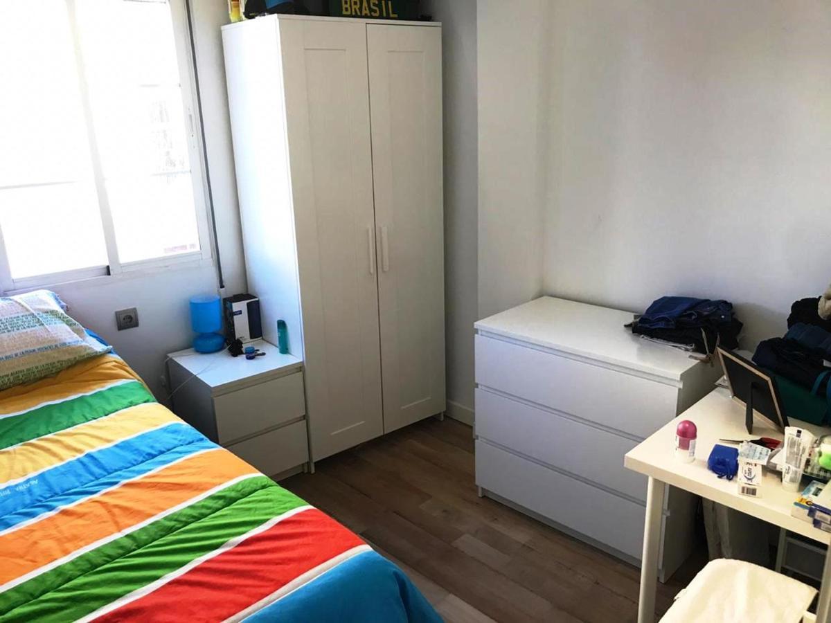 Malaga Centro - La Trinidad Apartment Luaran gambar